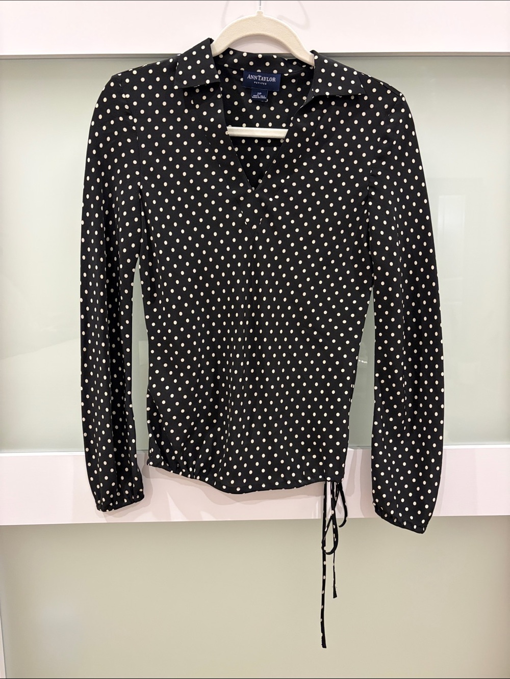 Ann Taylor Petites Polka Dot Blouse in Black & Cream Size Small
